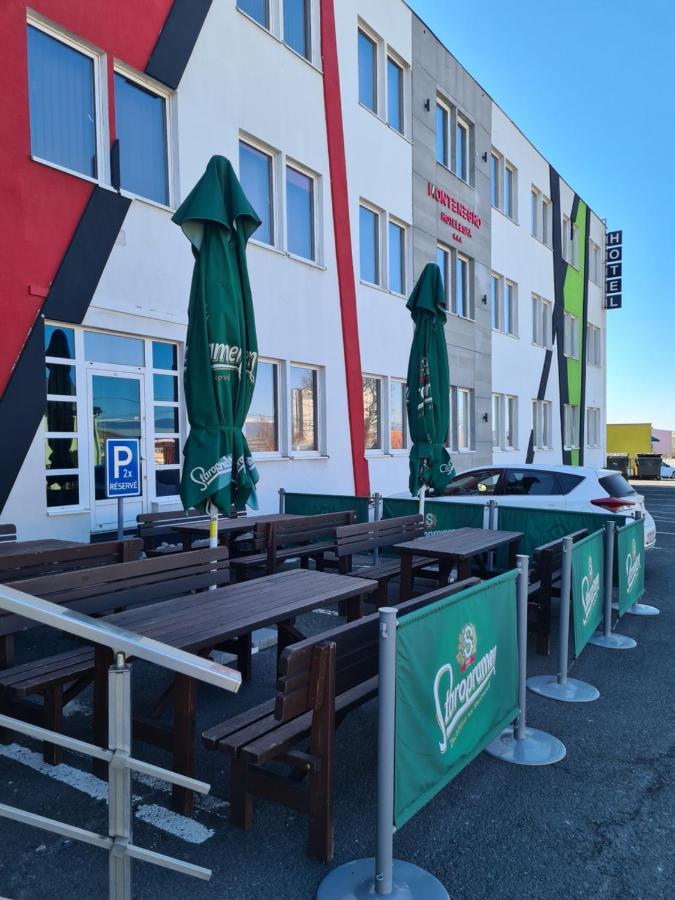 Hotel Montenegro Bruntál Екстериор снимка