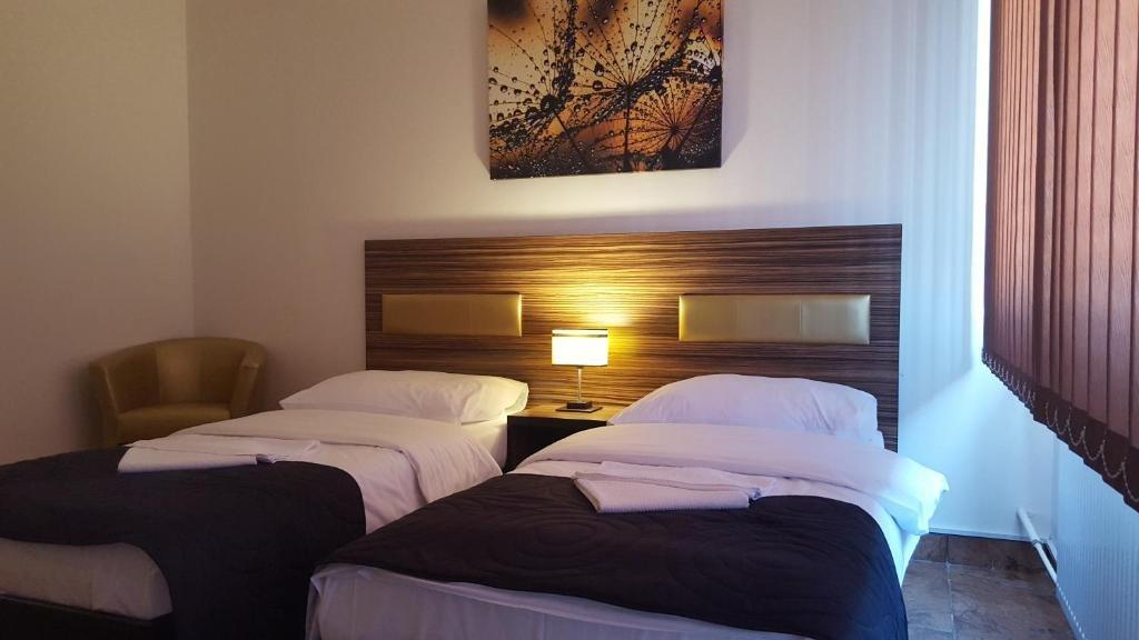 Hotel Montenegro Bruntál Екстериор снимка