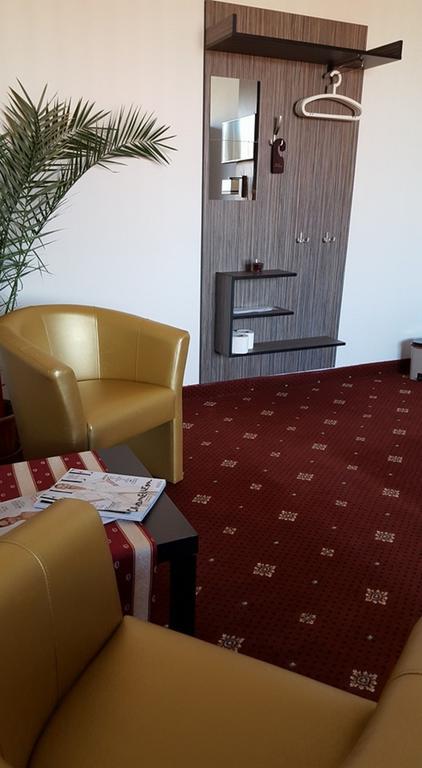 Hotel Montenegro Bruntál Екстериор снимка